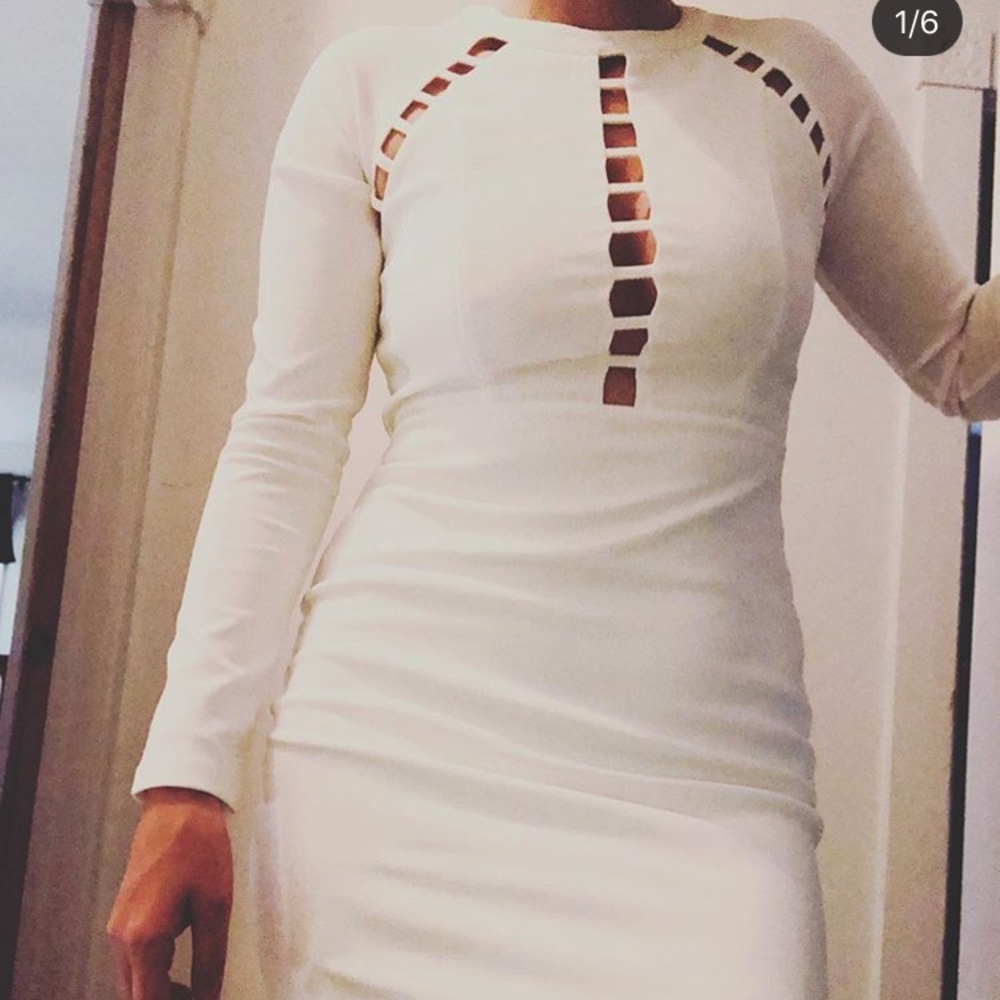 White bodycon dress